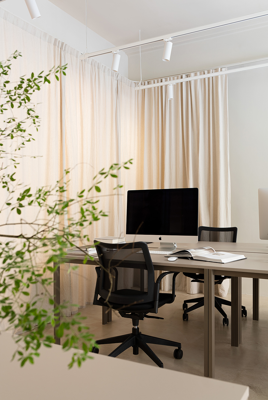 CASA BIEN HQ_Work Table_Torndelacreu